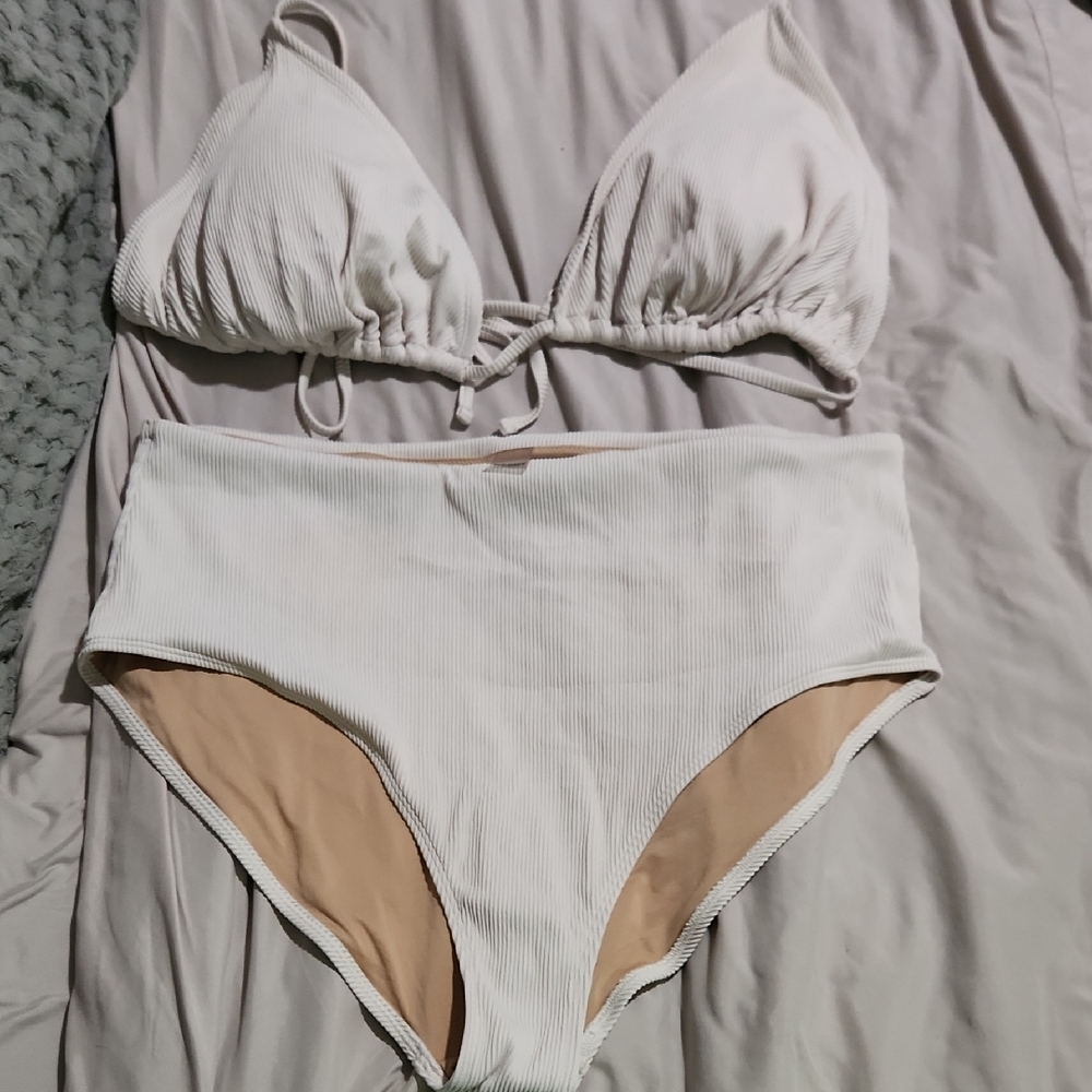 White Ribbed Bikini Set